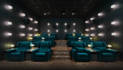 洲明科技LED电影屏落地北京三里屯