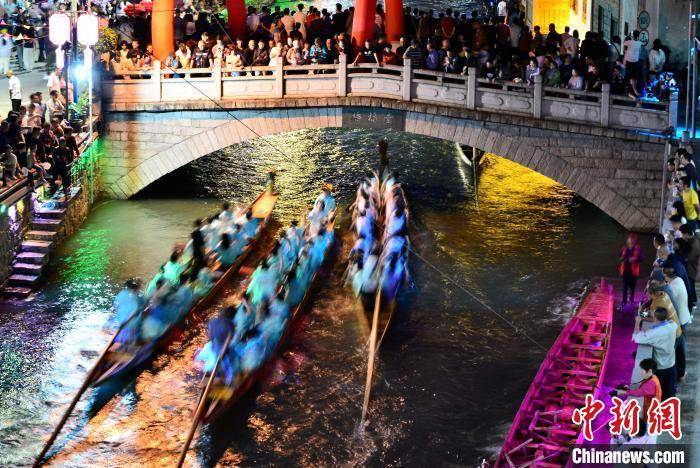 福建三溪独有端午习俗：夜赛龙舟 热闹非凡
