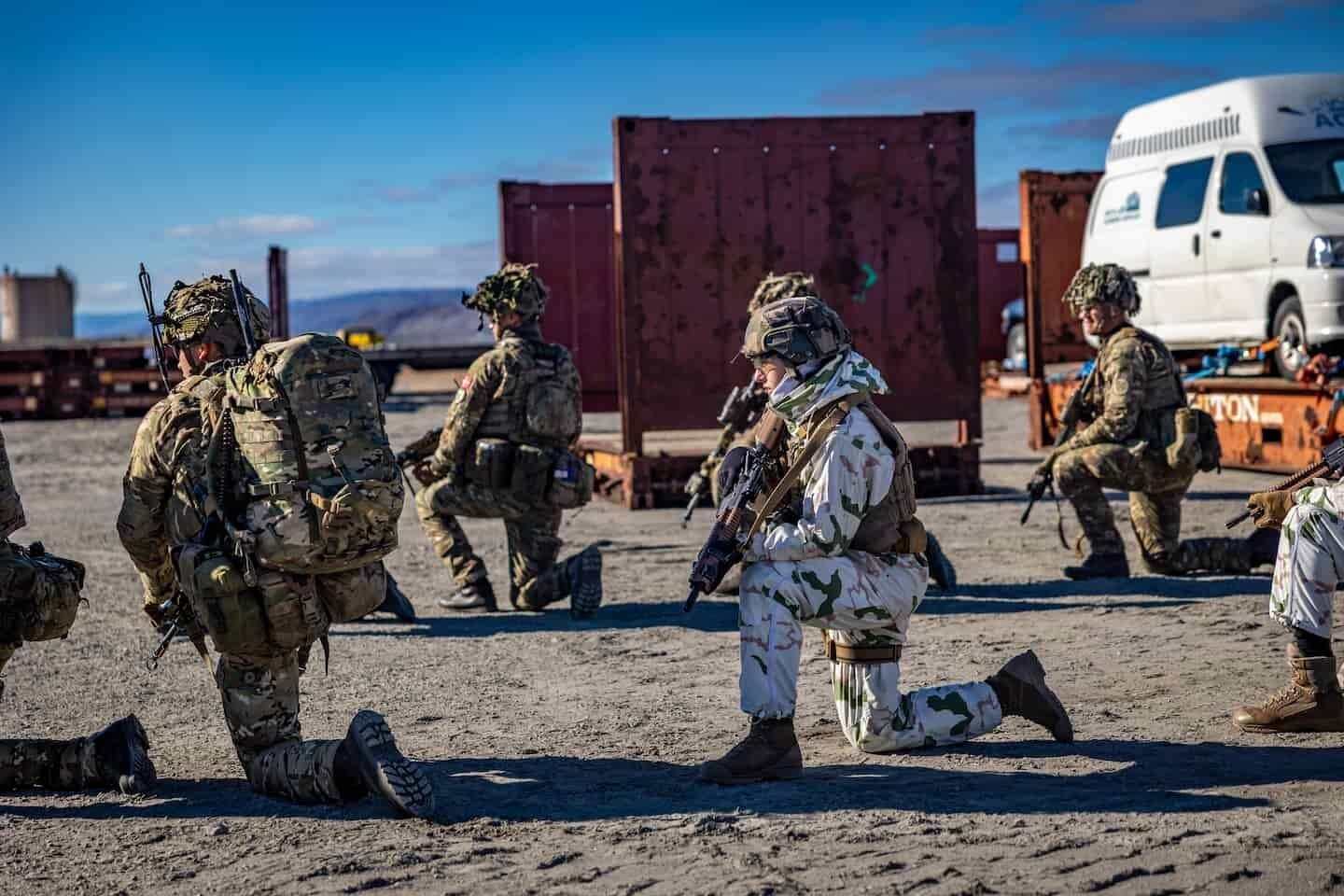 早安!世界丨波兰总统签署决议，同意北约部队驻扎；美国丢了大单，丹麦不买“爱国者”